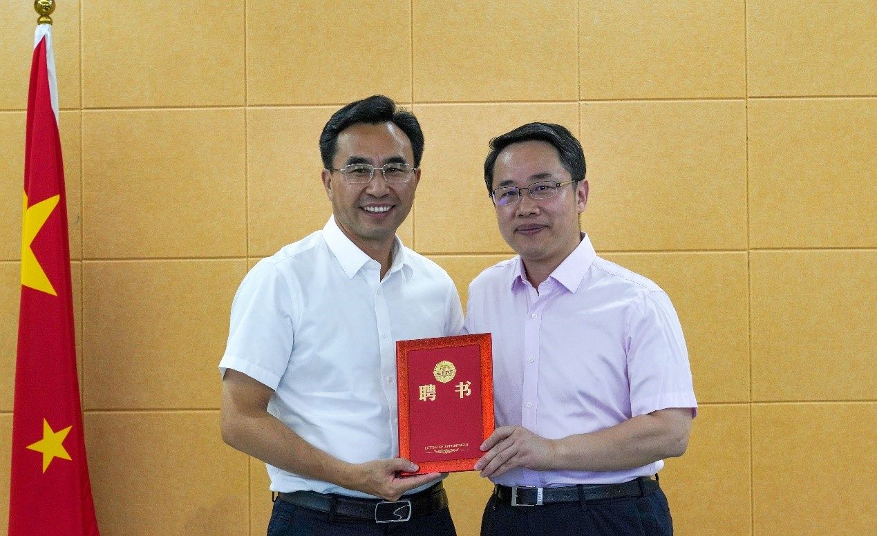 清华公管学院王亚华教授领衔创作案例获评2022示范“主题案例”成果